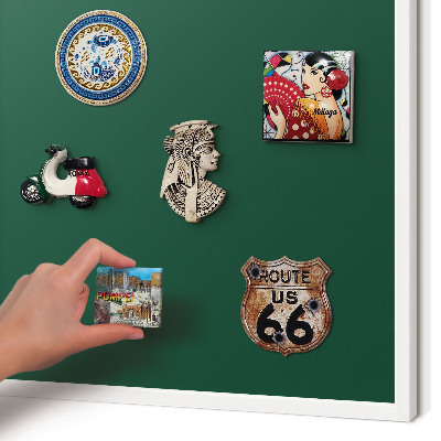 Magnettafel aus Metall für Souvenirs in weißem Rahmen Flaschengrün