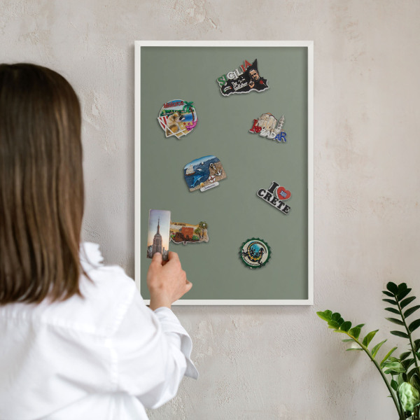 Wand-Magnettafel für Reisesouvenirs mit weißem Rahmen Dunkelgrün