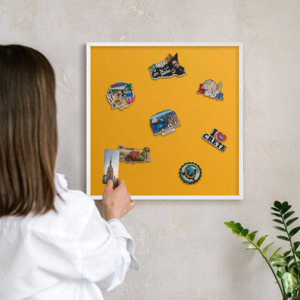 Wand-Magnettafel für Reisesouvenirs mit weißem Rahmen Leuchtendes Orange