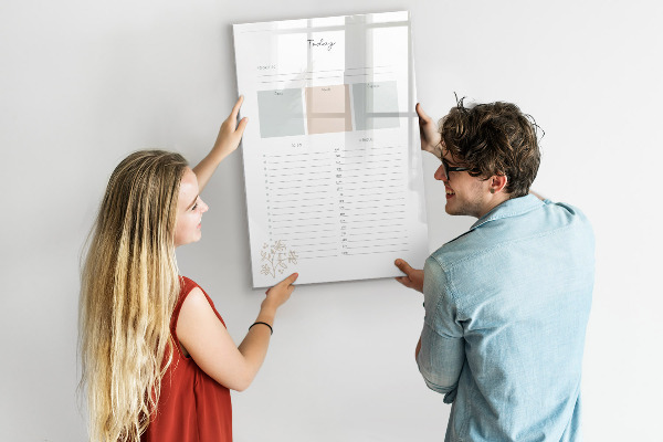 Magnettafel zum schreiben Tagesplan mit Platz für Fotos