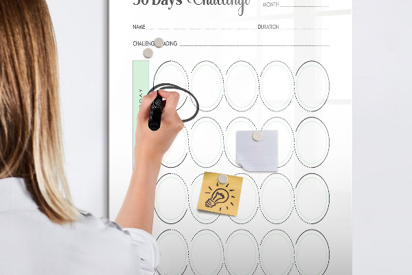 Magnettafel zum schreiben 30-Tage-Challenge: Verfolge deinen Fortschritt