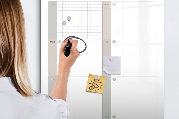 Magnettafel zum schreiben Wochenplan mit Platz für Fotos