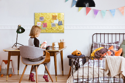 Magnettafel zum schreiben Zitronenmotiv mit Fotos und Accessoires
