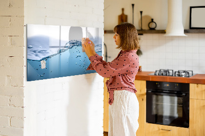 Magnettafel zum schreiben Wasserhintergrund mit Fotos und Accessoires