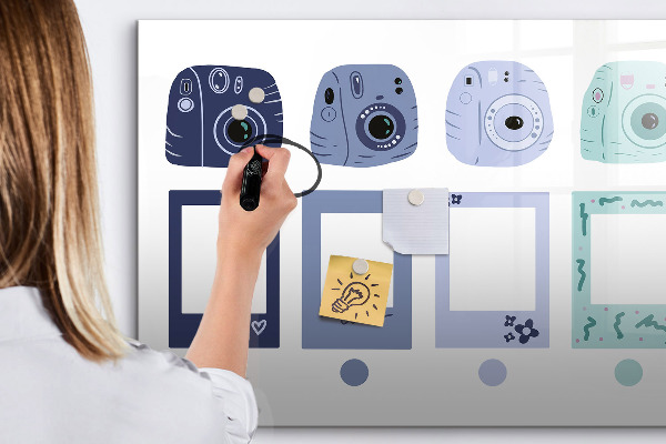 Magnettafel zum schreiben Ein kreativer Ort für Erinnerungen und Fotos