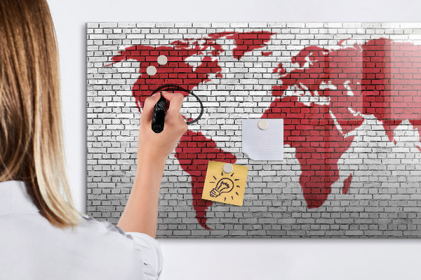 Magnettafel zum schreiben Weltkarte mit Fotostandorten
