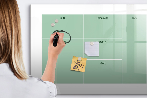 Magnettafel zum schreiben Organizer mit Notizen und Fotos