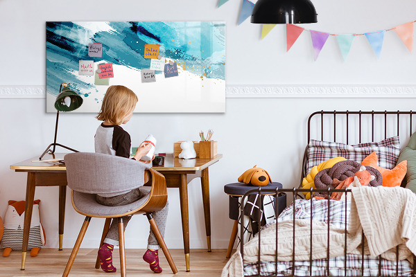 Magnettafel zum schreiben Ein farbenfrohes Poster zur Präsentation von Fotos
