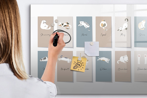 Magnettafel zum schreiben Ein kreativer Kalender für jede Jahreszeit