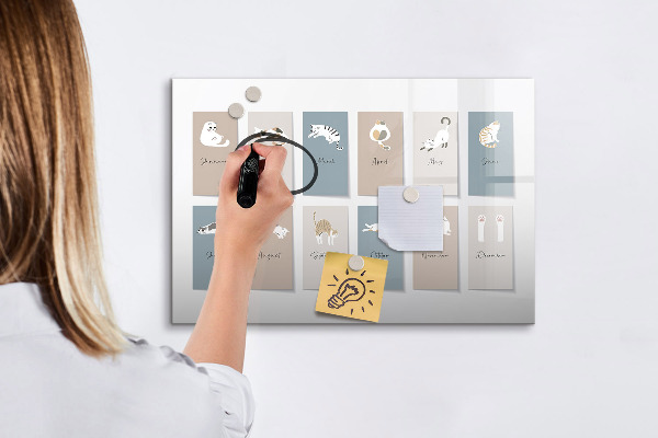 Magnettafel zum schreiben Ein kreativer Kalender für jede Jahreszeit