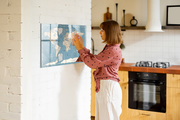 Magnettafel zum schreiben Eine Weltkarte mit persönlichen Erinnerungen