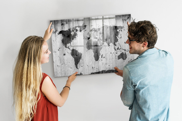 Magnettafel zum schreiben Eine Weltkarte mit persönlichen Erinnerungen