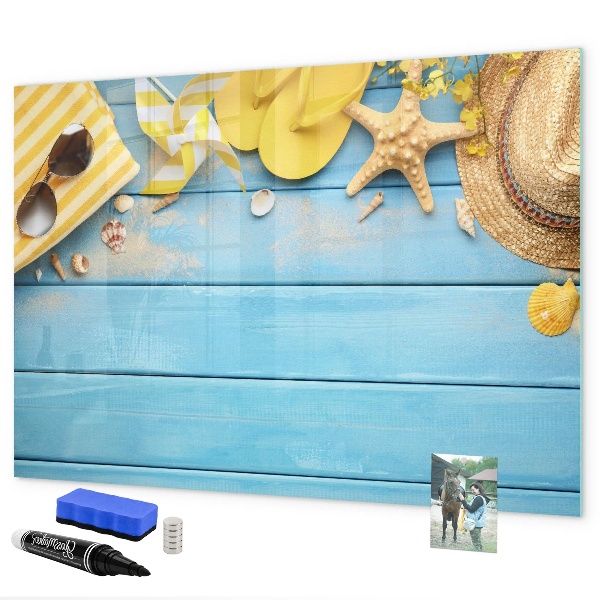 Magnettafel zum schreiben Sommererinnerungen auf blauem Hintergrund