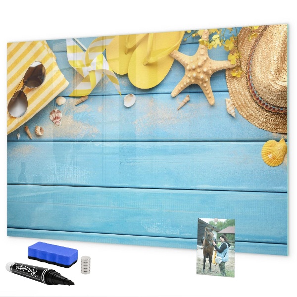 Magnettafel zum schreiben Sommererinnerungen auf blauem Hintergrund