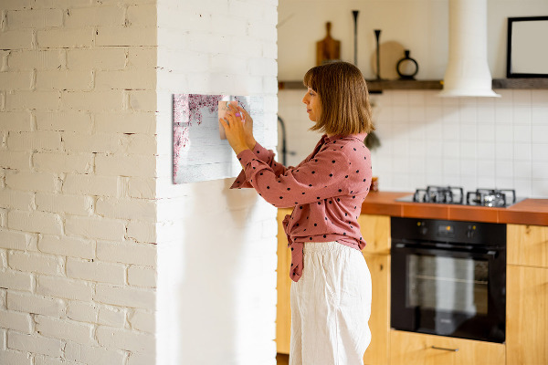 Magnettafel zum schreiben Ein kreativer Raum zur Präsentation von Fotos