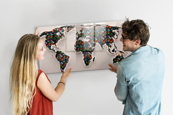 Magnettafel zum schreiben Interaktive Welt mit Fotospots
