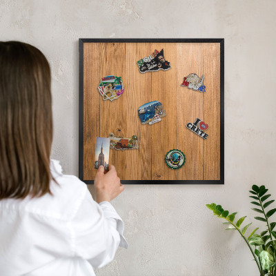 Magnettafel Metall mit Rahmen in Schwarz Holzstruktur