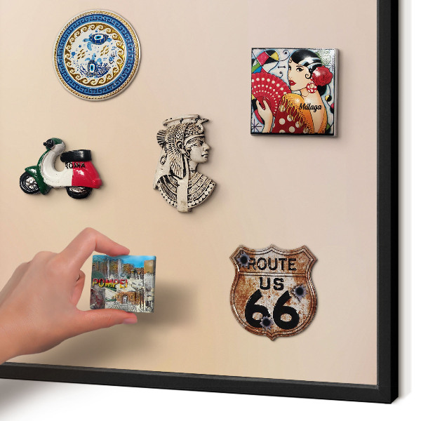 Magnetpinnwand Metall für Urlaubsmagnete mit schwarzem Rahmen Zartes Beige