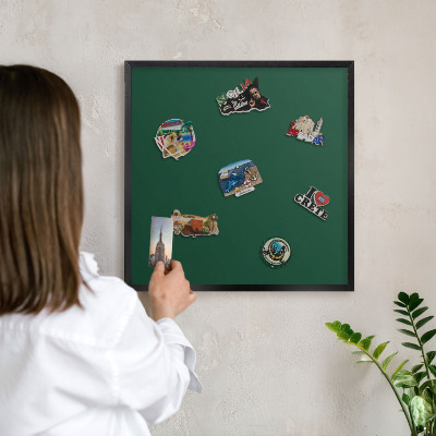Magnettafel Metall mit Rahmen in Schwarz Flaschengrün