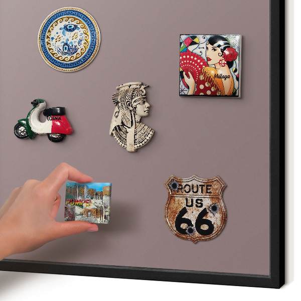 Magnetpinnwand Metall für Urlaubsmagnete mit schwarzem Rahmen Aschbraun