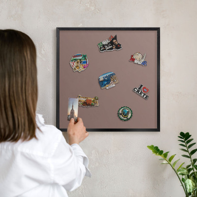 Magnettafel Metall mit Rahmen in Schwarz Pastellbraun