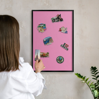 Magnettafel Metall mit Rahmen in Schwarz Kühles Rosa