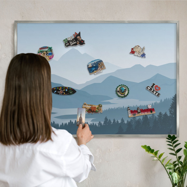 Dekoratives Magnetboard aus Metall in Silberrahmen Harmonie der Berge