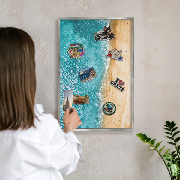 Dekoratives Magnetboard aus Metall in Silberrahmen Meer und Strand