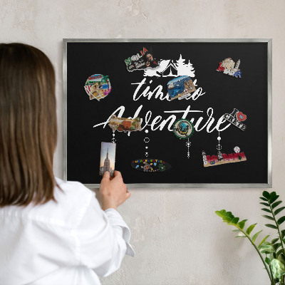Metalltafel für Magnete mit silbernem Rahmen Ein Abenteuer erwartet dich.
