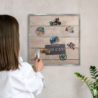 Dekoratives Magnetboard aus Metall in Silberrahmen Motivation jeden Tag