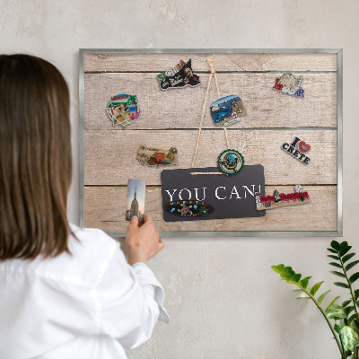Dekoratives Magnetboard aus Metall in Silberrahmen Motivation jeden Tag