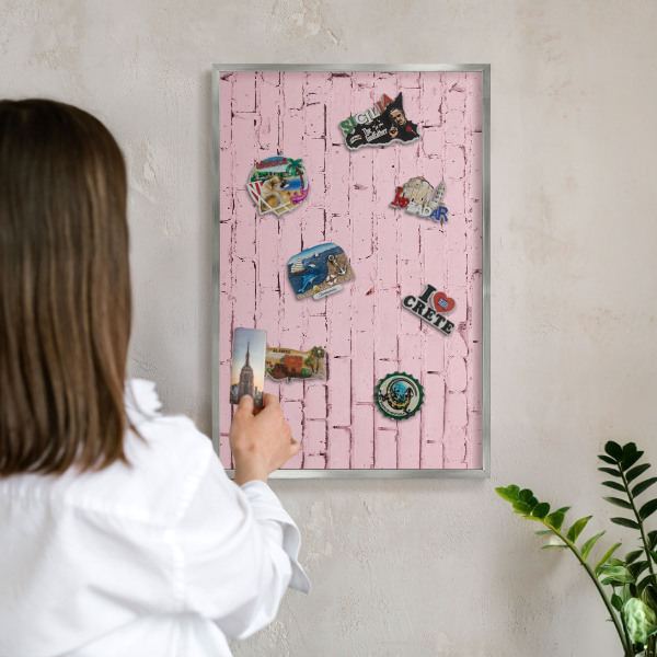 Metalltafel für Magnete mit silbernem Rahmen Rosa Ziegelstein
