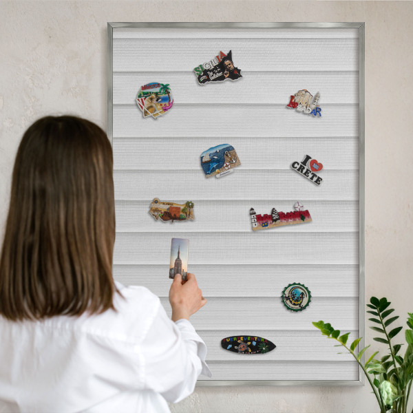 Metalltafel für Magnete mit silbernem Rahmen Minimalistische Streifen
