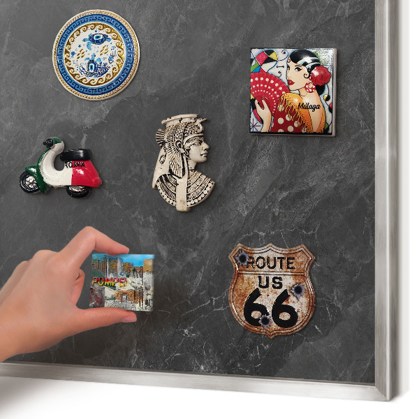 Dekoratives Magnetboard aus Metall in Silberrahmen Graue Eleganz