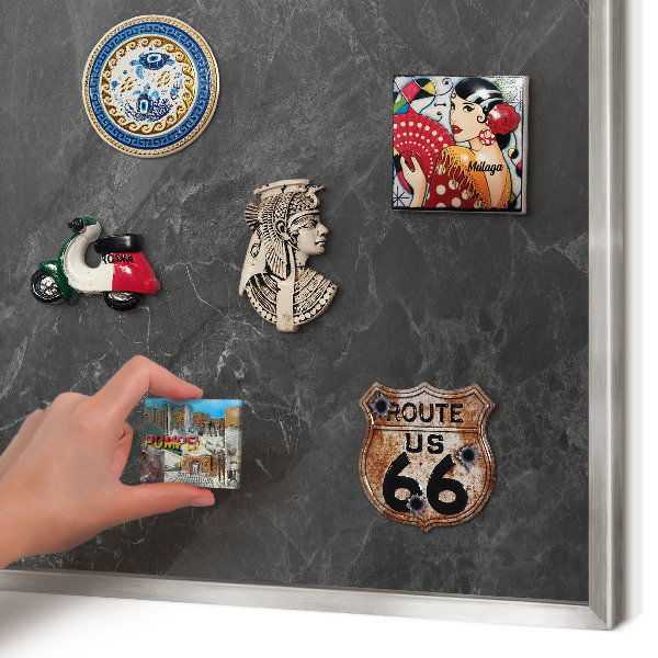 Dekoratives Magnetboard aus Metall in Silberrahmen Graue Eleganz