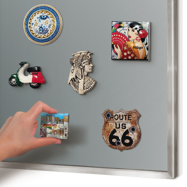 Dekoratives Magnetboard aus Metall in Silberrahmen Blauer Farbverlauf