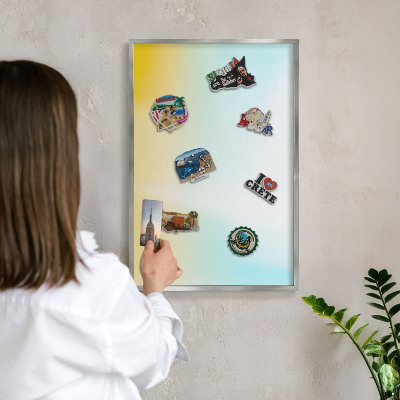 Dekoratives Magnetboard aus Metall in Silberrahmen Pastellfarbene Entspannung
