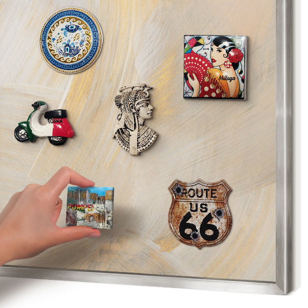 Dekoratives Magnetboard aus Metall in Silberrahmen Elegante Abstraktion