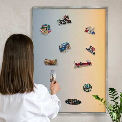 Metalltafel für Magnete mit silbernem Rahmen Pastellfarbener Farbverlauf