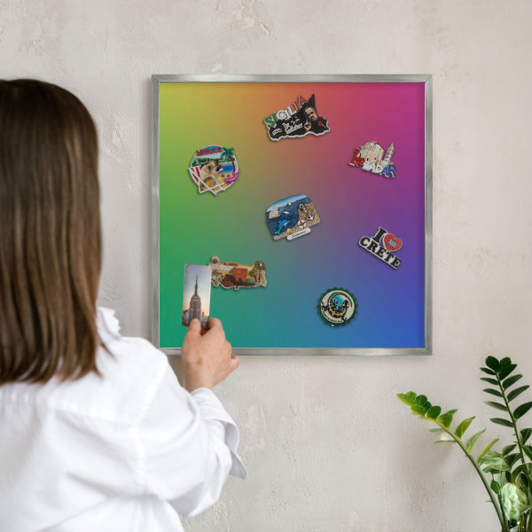 Metalltafel für Magnete mit silbernem Rahmen Regenbogenfarben