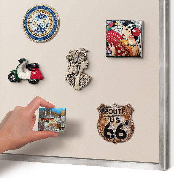 Metalltafel für Magnete mit silbernem Rahmen Warmes Beige