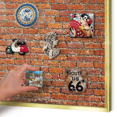 Magnettafel für Urlaubsmagnete in Goldrahmen Ziegelmotiv