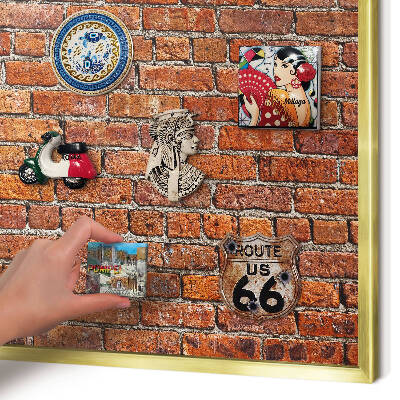 Magnettafel für Urlaubsmagnete in Goldrahmen Ziegelmotiv