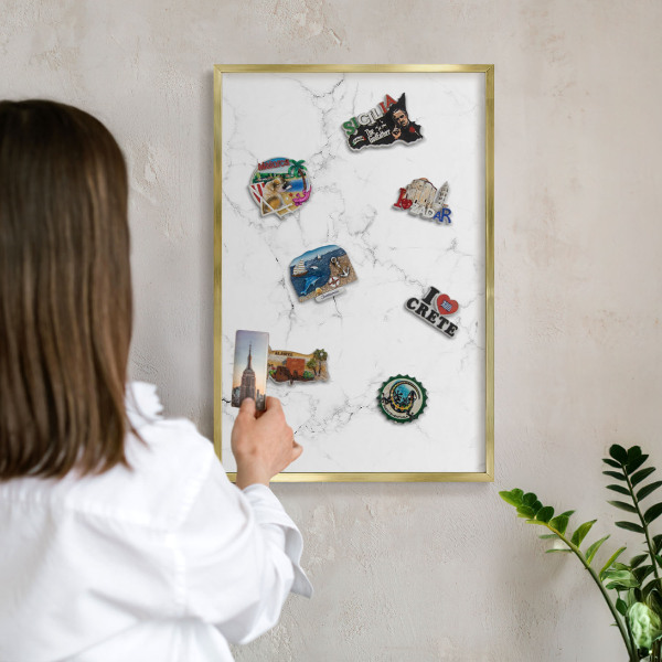 Magnettafel dekorativ bedruckt mit goldenem Rahmen Marmormuster