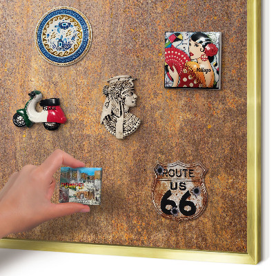 Magnettafel für Urlaubsmagnete in Goldrahmen Rostige Eleganz