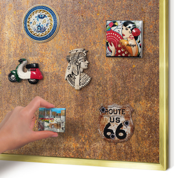 Magnettafel für Urlaubsmagnete in Goldrahmen Rostige Eleganz