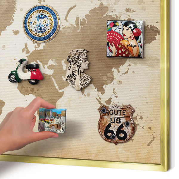 Magnettafel für Urlaubsmagnete in Goldrahmen Weltkarte