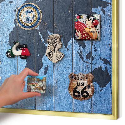 Magnettafel für Urlaubsmagnete in Goldrahmen Weltkarte