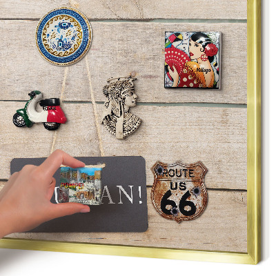 Magnettafel für Urlaubsmagnete in Goldrahmen Motivation jeden Tag