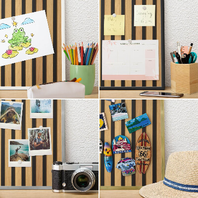 Magnettafel für Urlaubsmagnete in Goldrahmen Holzrhythmen